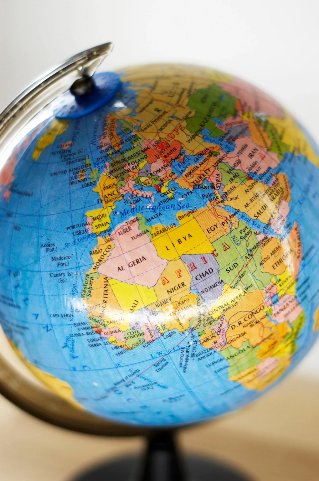 aimer l’Algerie globe terrestre afrique